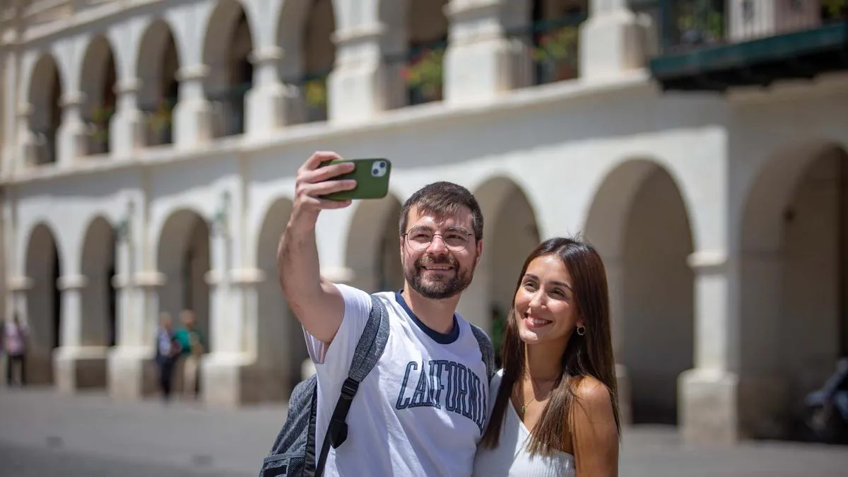 Oficializaron el calendario de feriados con fines turísticos para 2024