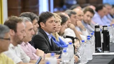 kicillof-intendentes-y-ministros
