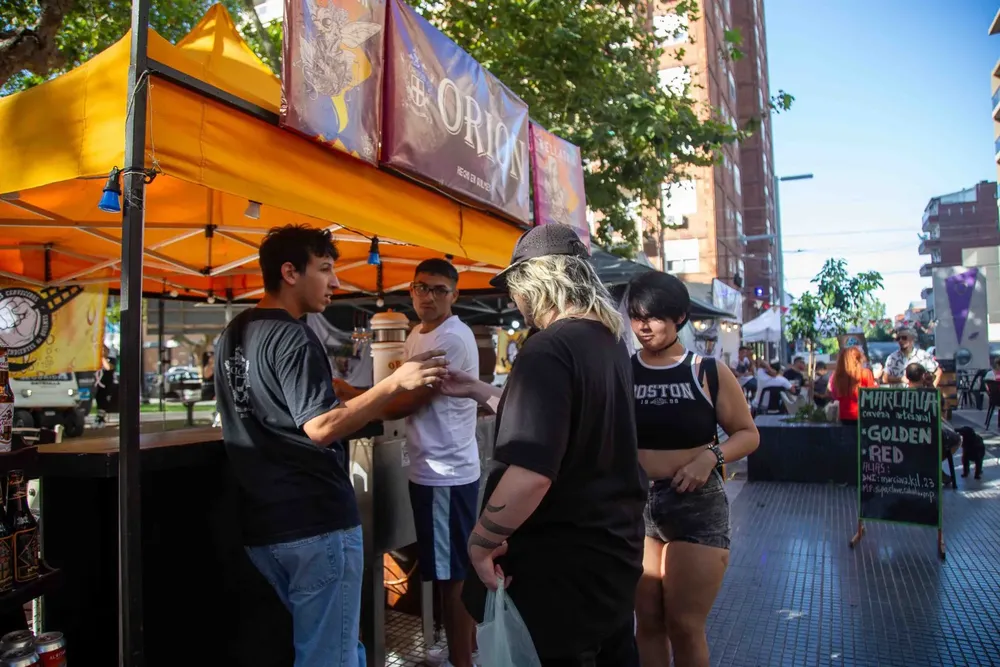 EXITOSO CICLO DE CULTURA CERVECERA EN EL CENTRO DE LA CIUDAD 4