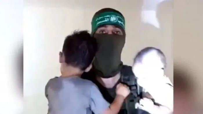 Bebe-Hamas-700x394