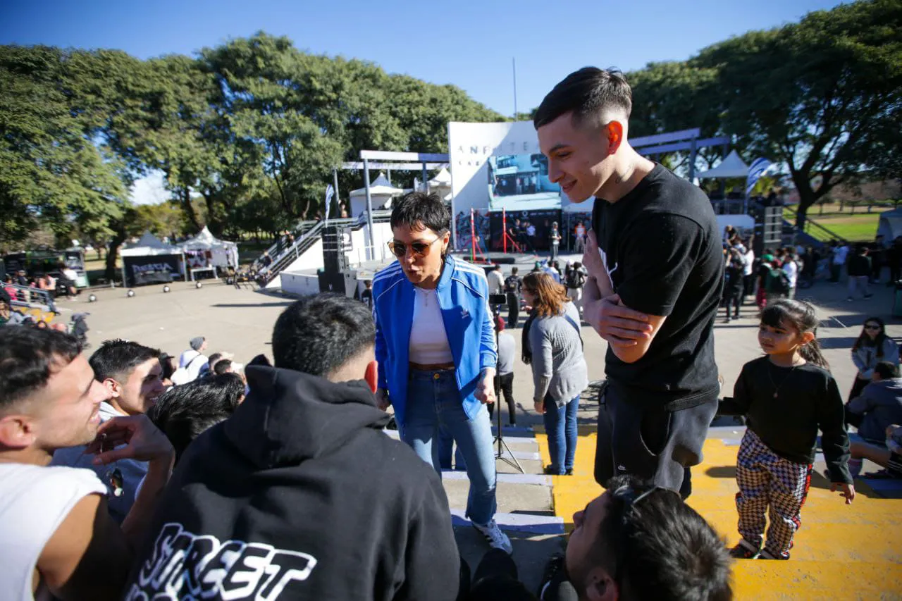 MAYRA PARTICIPÓ DEL FESTIVAL DE DEPORTES URBANOS MÁS GRANDE DEL PAÍS EN EL PARQUE DE LA CIUDAD 1