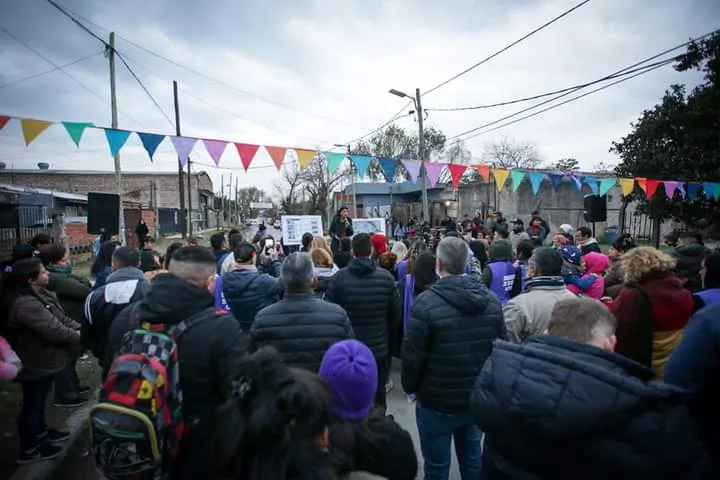 e6e4ecfe-13f0-483b-a89b-cd6ba1aa46d8