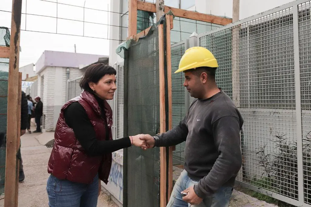 MAYRA RECORRIÓ LA OBRA DE AMPLIACIÓN DE LA GUARDIA DEL HOSPITAL OLLER EN SAN FRANCISCO SOLANO 3
