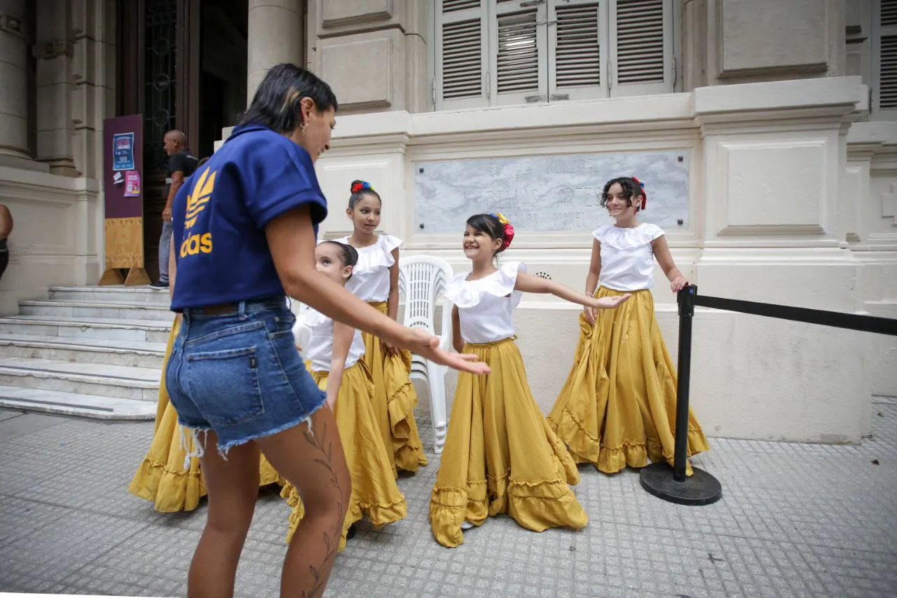 469c8354-fefe-40d2-978f-3d38b9e5dd63