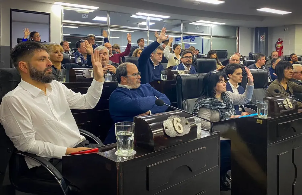 HCD-Arauz-mayores-contribuyentes