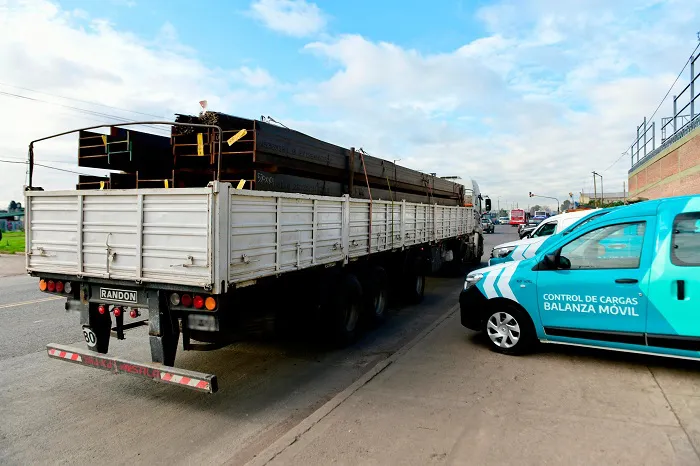 Gacetilla 300 - La Provincia sacó de las rutas camiones con más de 16 toneladas de exceso en carga