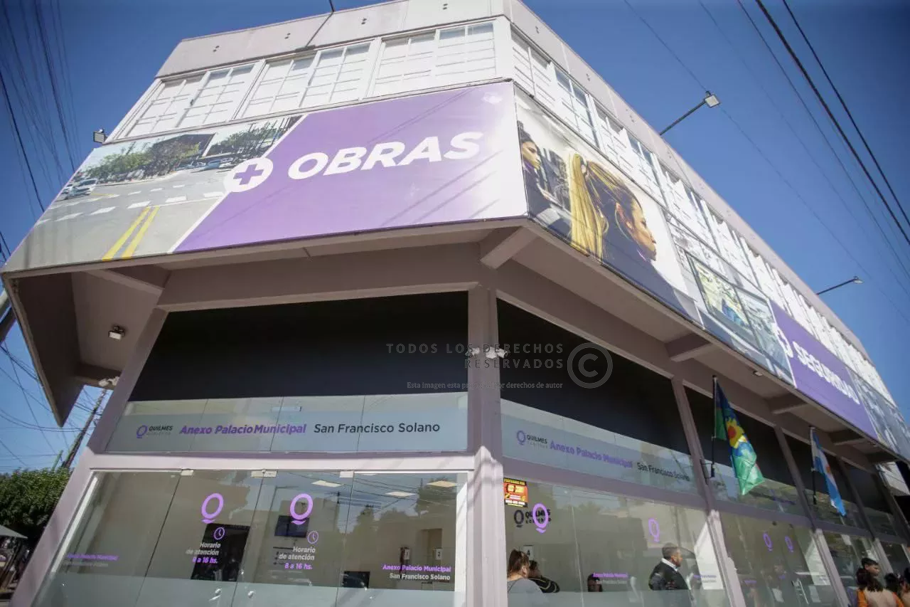MAYRA INAUGURÓ NUEVAS OFICINAS MUNICIPALES Y EL RC EN SOLANO 4
