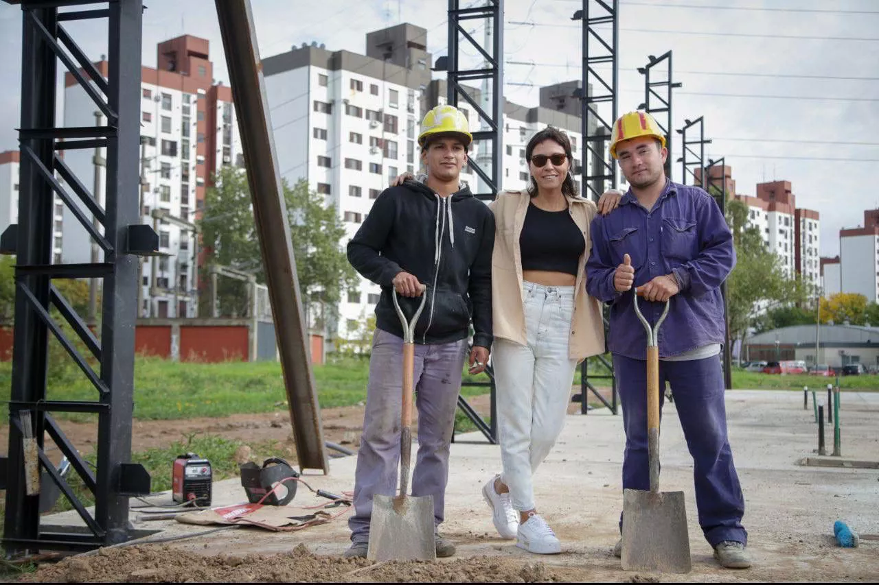 MAYRA SUPERVISÓ EL AVANCE DE LA OBRA DEL NUEVO VIVERO MUNICIPAL EN DON BOSCO (2)