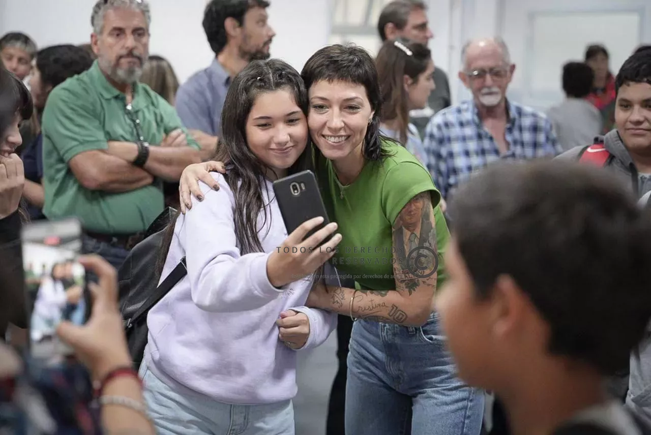 MAYRA NUEVAS AULAS DE QUILMES 3