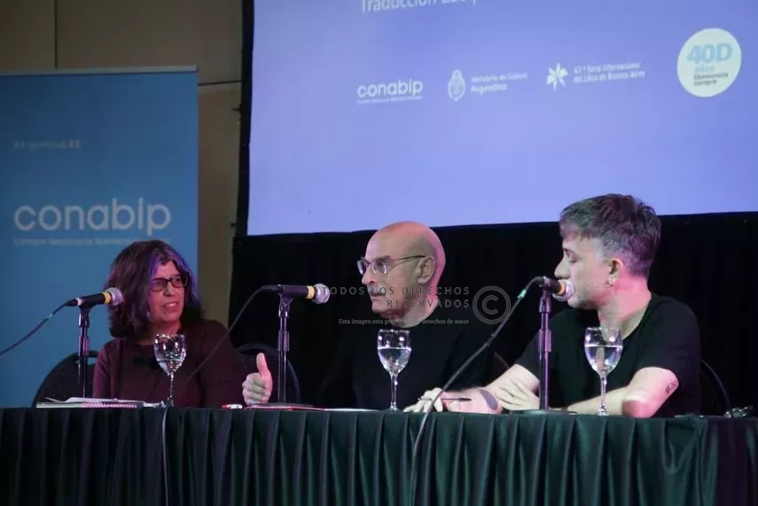 2e119d7e-c93b-4e89-80a6-d4b8483e808d