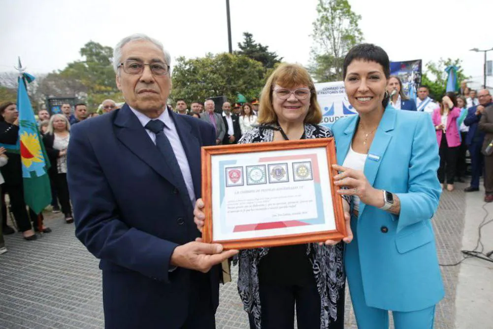 8c679f94-3306-41ae-bebc-03c14844ab9b