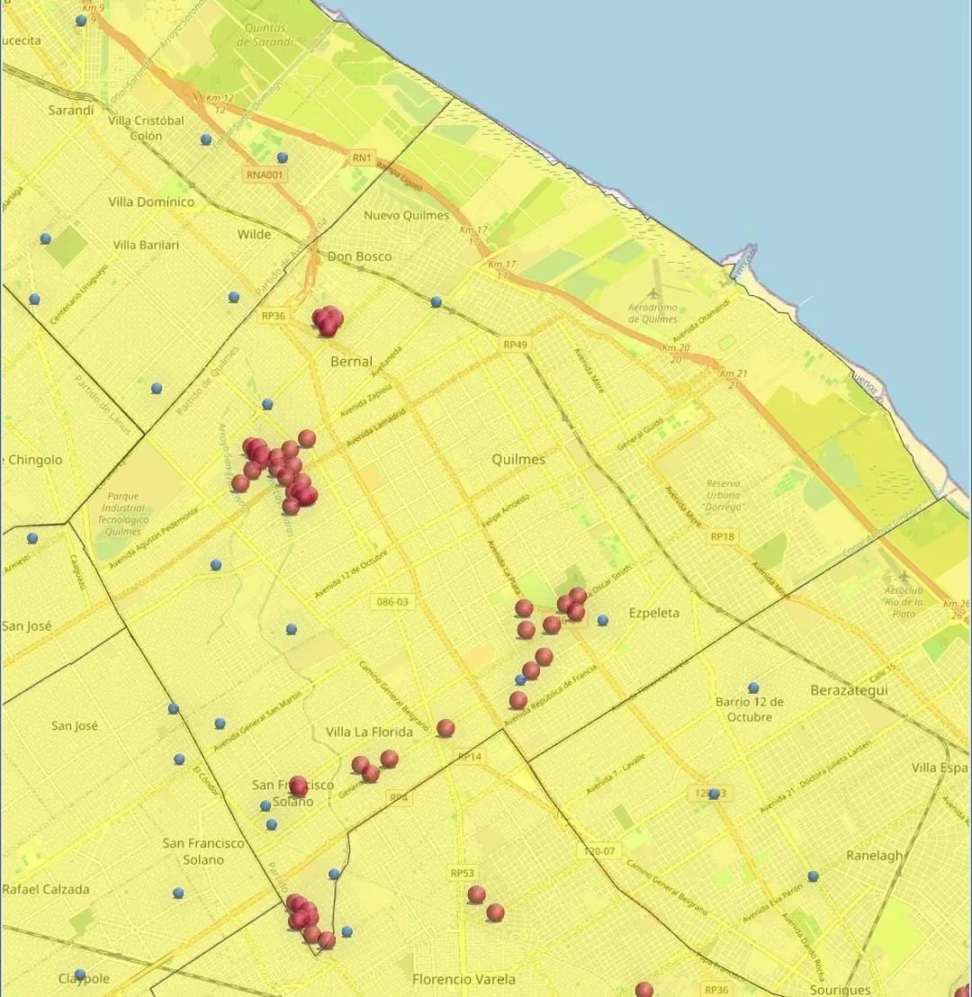 Los quilmeños y quilmeñas volvemos a padecer los cortes de luz en diferentes puntos de nuestra ciudad.Desde el Municipio acompañamos a nuestros vecinos y vecinas en el reclamo y exigimos a @edesur.oficial que resta