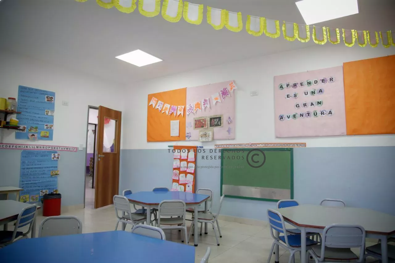 MAYRA RECORRIÓ LAS OBRAS DE INFRAESTRUCTURA REALIZADAS EN EL JARDÍN DE INFANTES MUNICIPAL Nº 4 DE VILLA LA FLORIDA 4