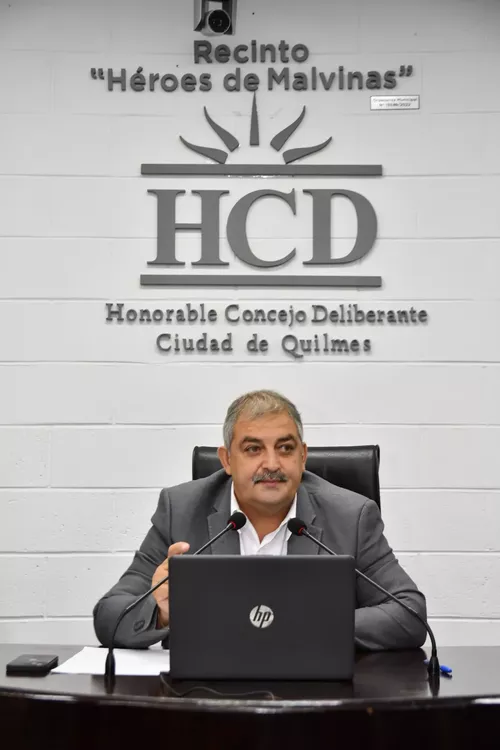 059f8a6a-bc98-428b-916f-1d6b28ae471f