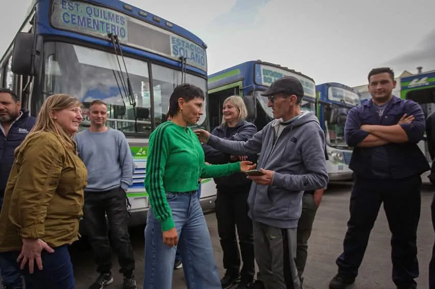 MAYRA PRESENTÓ EL NUEVO RECORRIDO DE LA LÍNEA 257 QUE UNIRÁ LOS BARRIOS LA SARITA Y LA CAÑADA CON SAN FRANCISCO SOLANO (3)