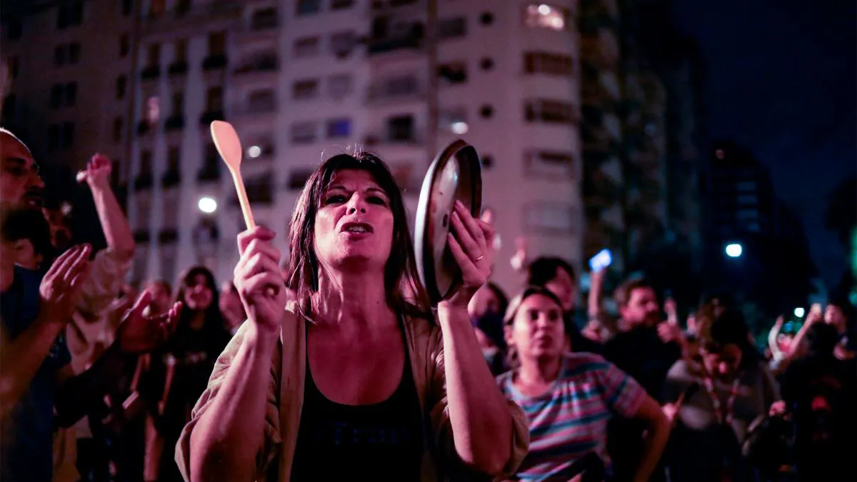 6583aff418744_1200
