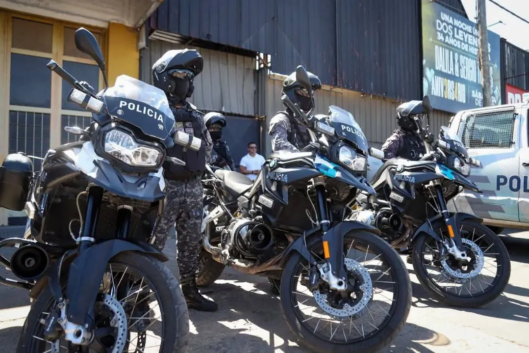 SE DESARROLLÓ UN NUEVO OPERATIVO DE SATURACIÓN E INTERCEPTACIÓN VEHICULAR EN QUILMES OESTE 4