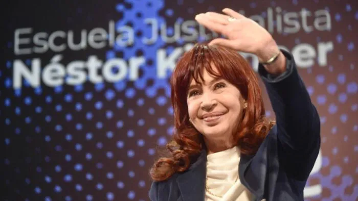 lo-mas-importante-es-que-hoy-todos-voten-segun-sus-convicciones-2023-11-30T144459.113-700x394