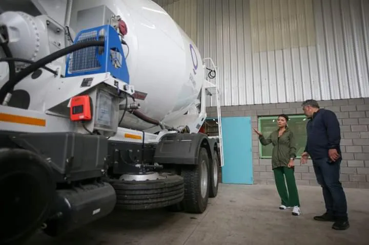 6880971e-bac0-4b58-80e9-1a6dbc1c17a3