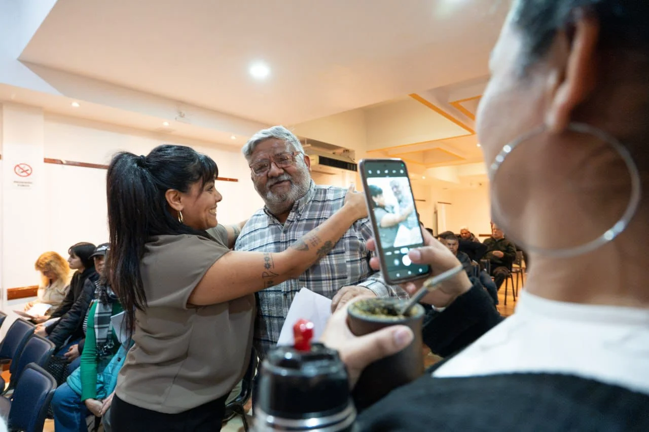 EL MUNICIPIO REALIZÓ EL ACTO DE FIRMA DE 84 TÍTULOS DE PROPIEDAD A FAMILIAS QUILMEÑAS 4