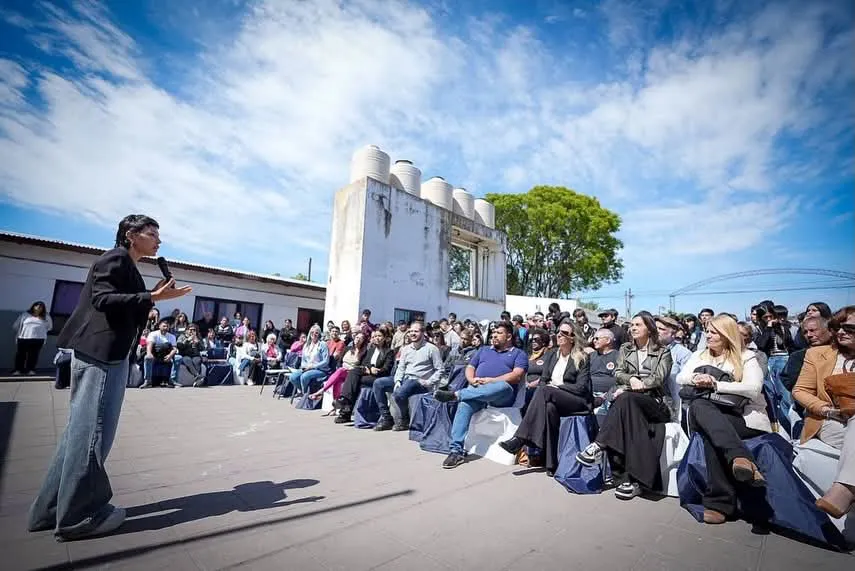 73d3cdfc-a66c-41f8-86ee-fb7b6ec665c5