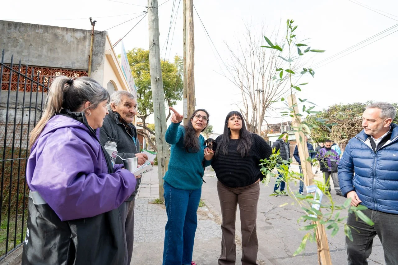 EL MUNICIPIO LLEVÓ ADELANTE UN NUEVO OPERATIVO DEL PROGRAMA “MENOS RESIDUOS MÁS COMUNIDAD” EN EZPELETA 1