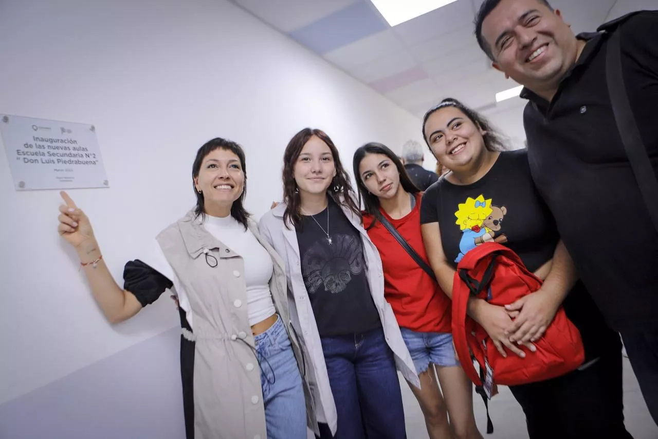 21fdf452-6335-412e-8b6f-dacbc771599f