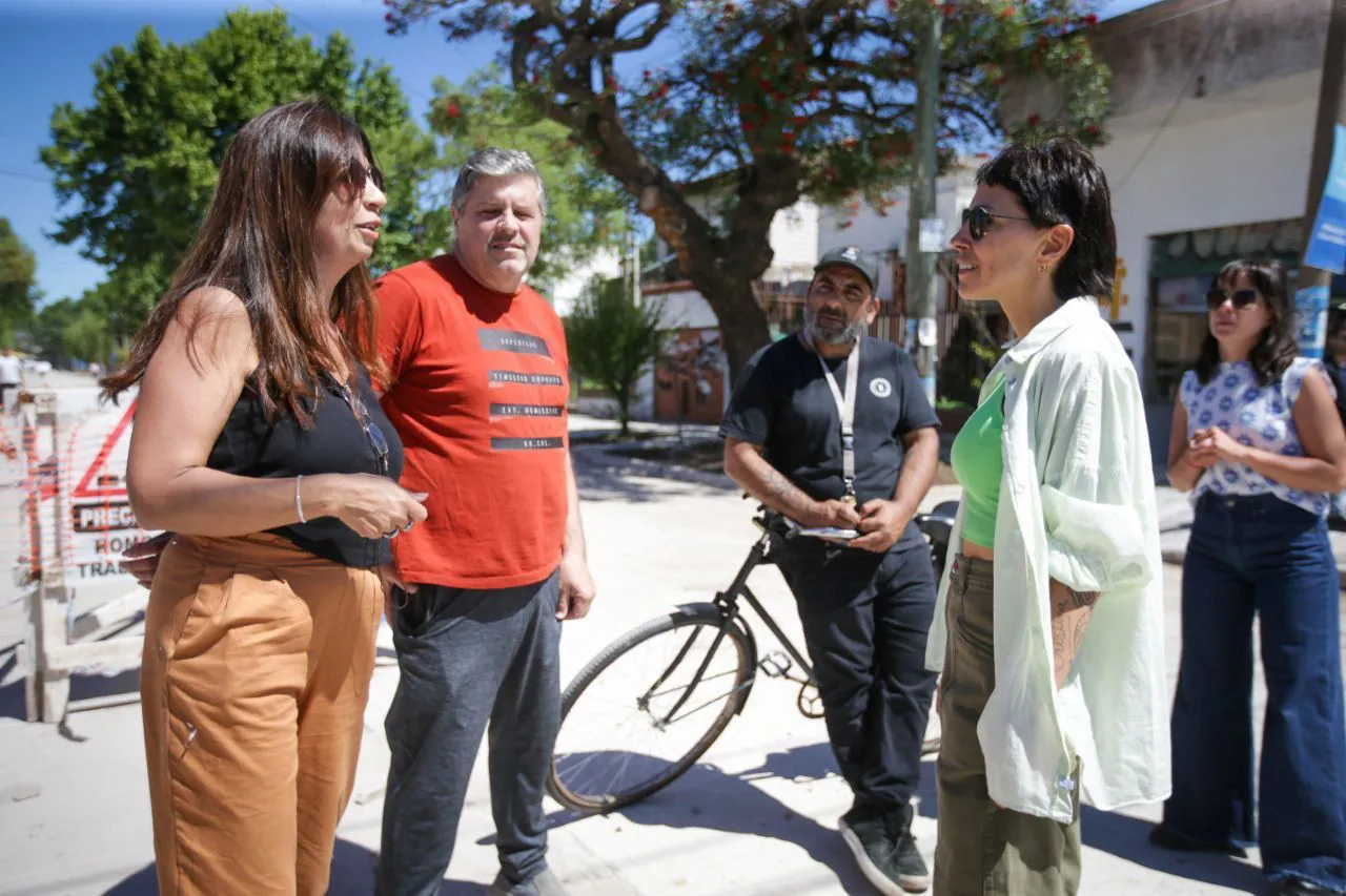 MAYRA SUPERVISÓ LA OBRA DE REPAVIMENTACIÓN DE LA AVENIDA ANDRÉS BARANDA EN QUILMES OESTE 3