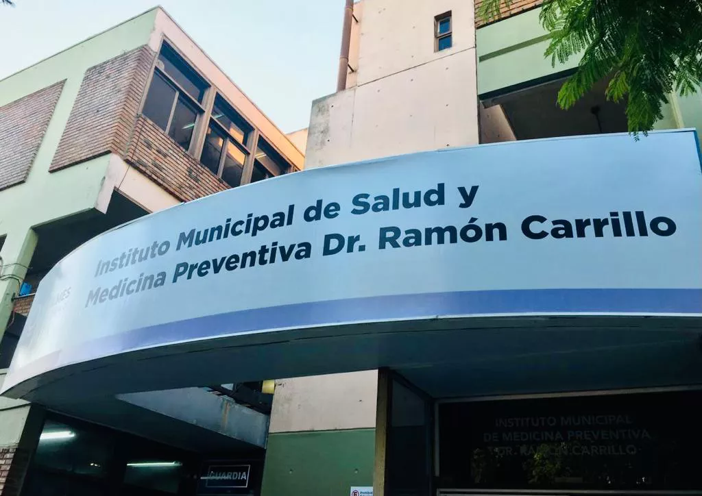 CONTINÚA LA VACUNACIÓN CONTRA LA FIEBRE AMARILLA EN EL EX DISPENSARIO MUNICIPAL 1