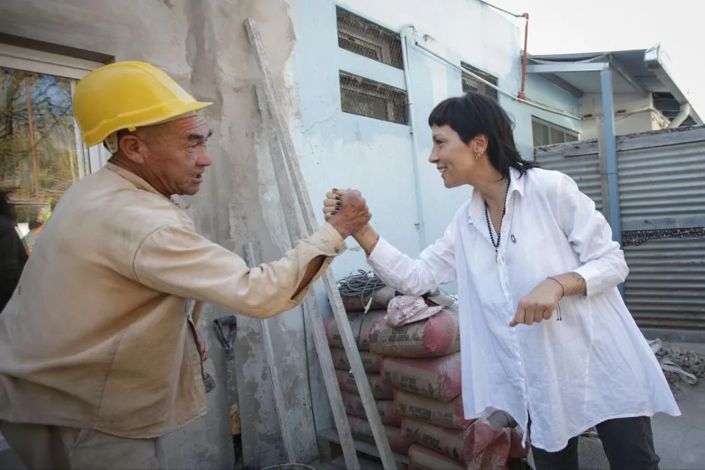 MAYRA RECORRIÓ LAS OBRAS DE LA ES 58 DE LA RIBERA 3