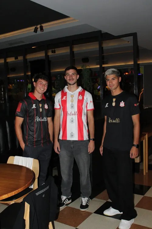 f976c7f9-611c-4b1b-afd2-22cd52f839c2