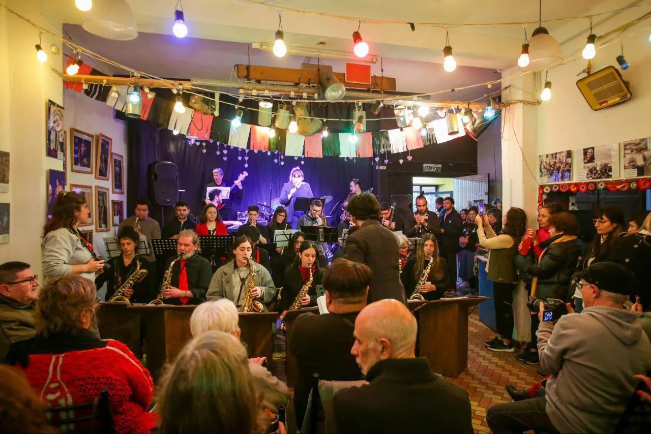 34ae46b8-fbb4-4e4e-942e-681268915c0a