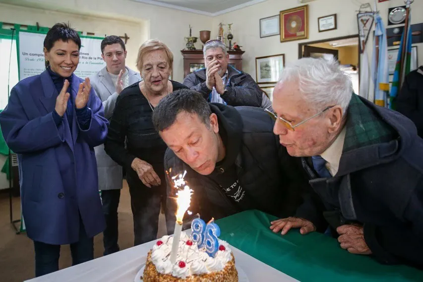 MAYRA ACOMPAÑÓ LA CELEBRACIÓN POR EL 86º ANIVERSARIO DEL PEJERREY CLUB DE QUILMES 1
