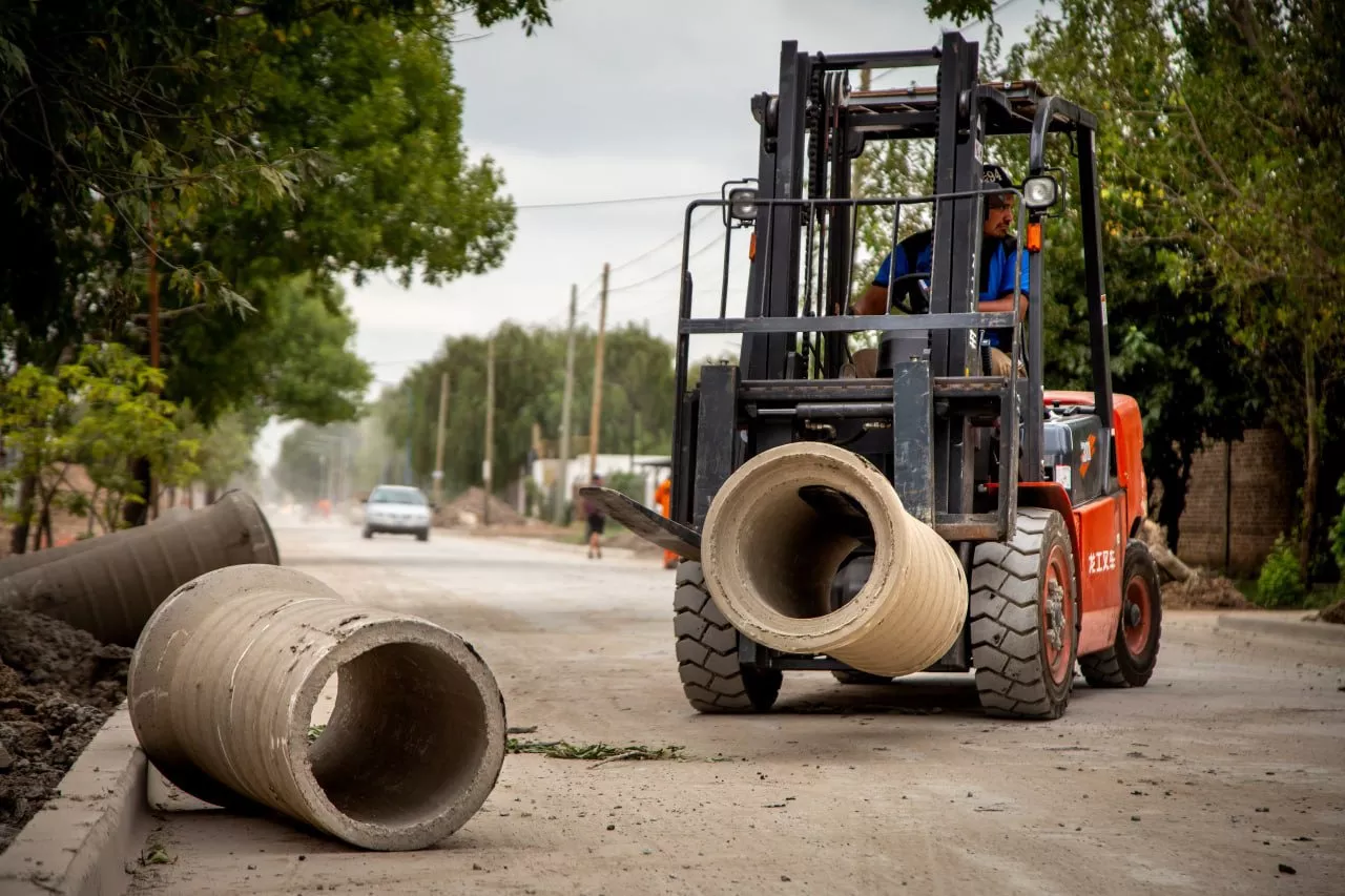 AVANCES EN LAS OBRAS DE REPAVIMENTACIÓN DE AVENIDA ZAPIOLA 1
