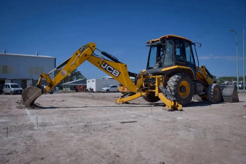 AVANZA LA CONSTRUCCIÓN DE LA NUEVA PLANTA DE HORMIGÓN MUNICIPAL (3)