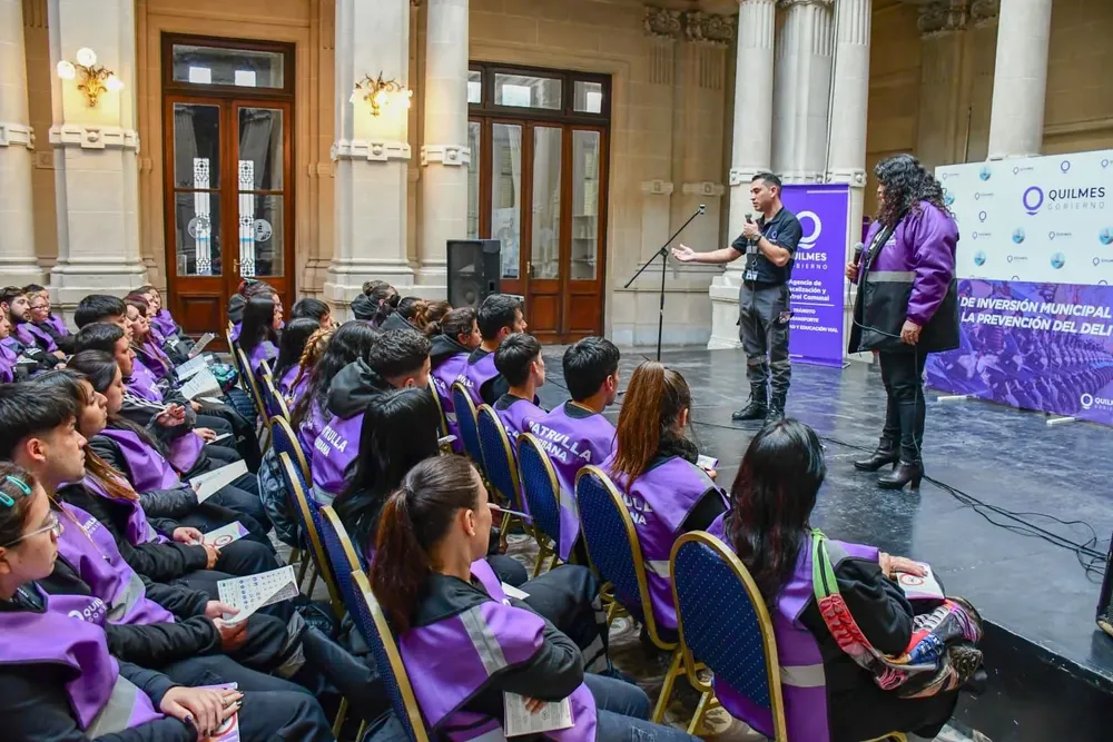 CAPACITACIÓN A PREVENTORES COMUNITARIOS 3