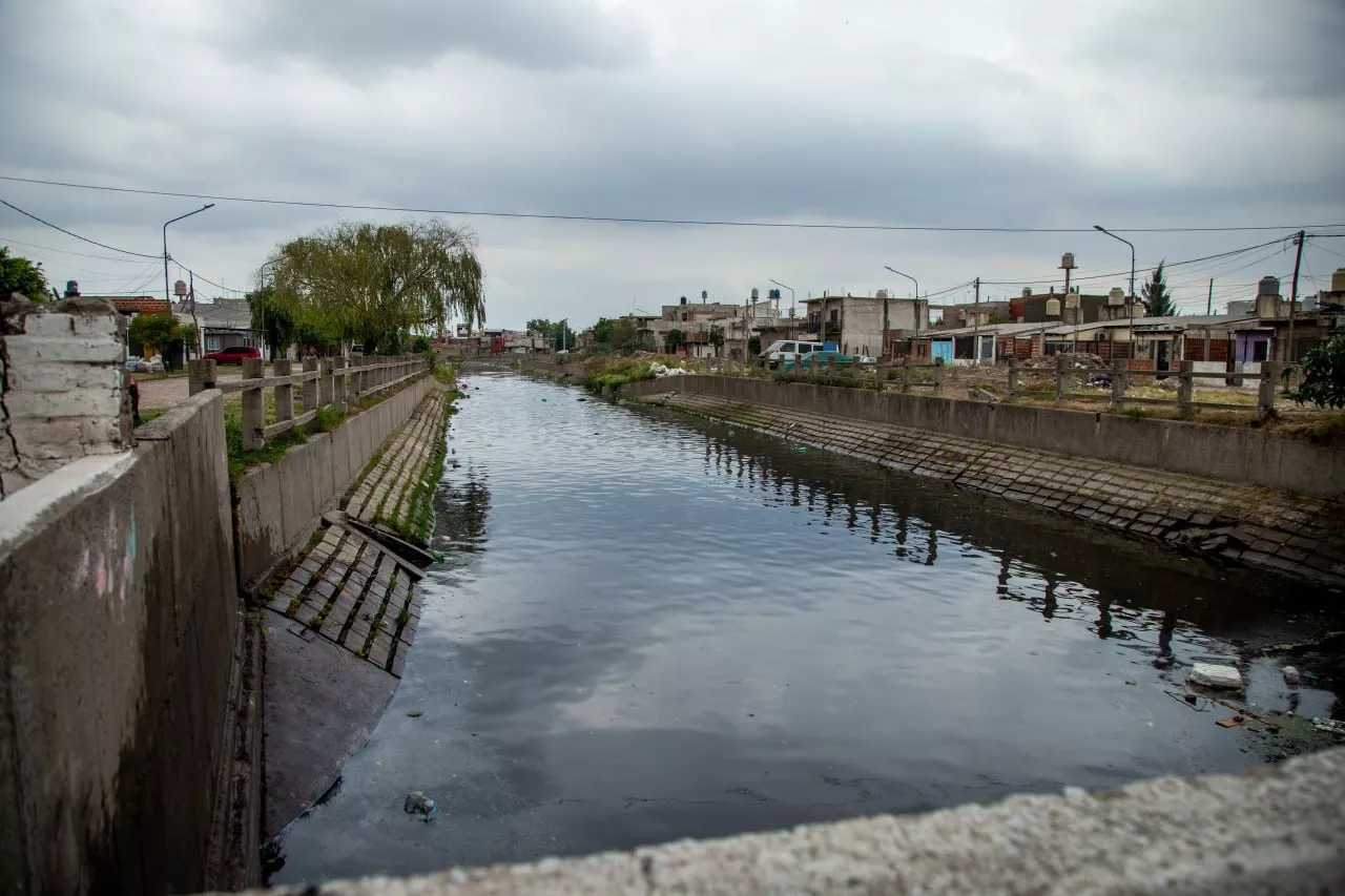 AVANZAN LOS TRABAJOS DE DESOBSTRUCCIÓN DE DESAGÜES Y PLUVIALES Y LIMPIEZA DE ARROYOS EN QUILMES 3