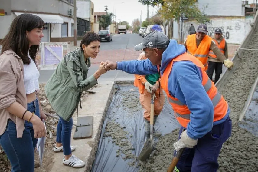 8988b9b0-ef75-47c0-8c6f-19afe78a0e5f