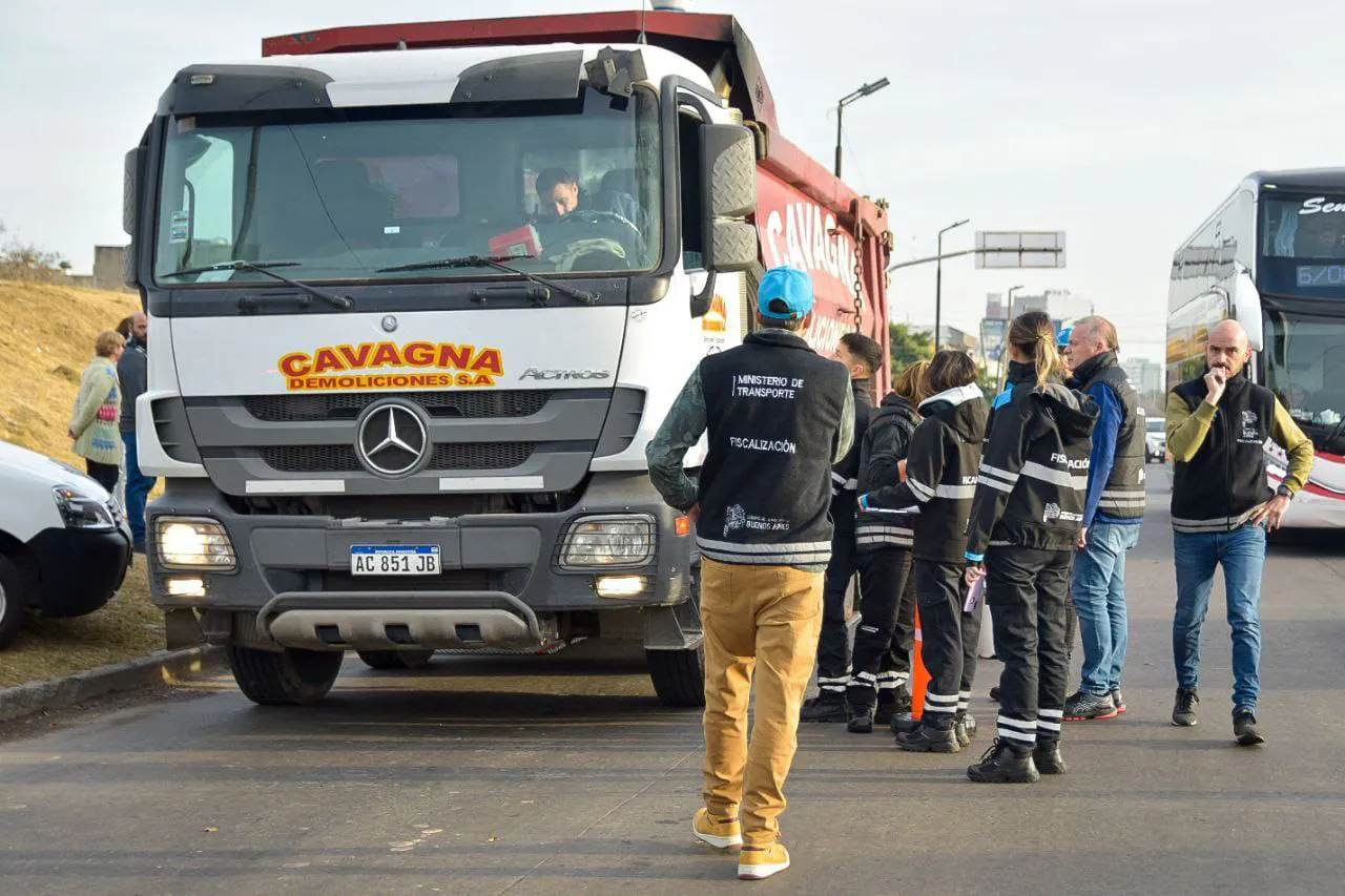 EL MUNICIPIO DE QUILMES Y LA PROVINCIA REALIZARON UN OPERATIVO DE CONTROL DE TRÁNSITO PESADO 4