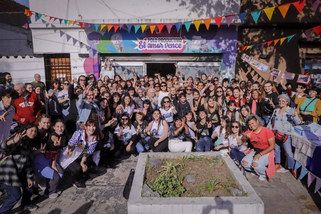 6ef8251b-8cf5-47b9-bfc0-1f4f6d58049e