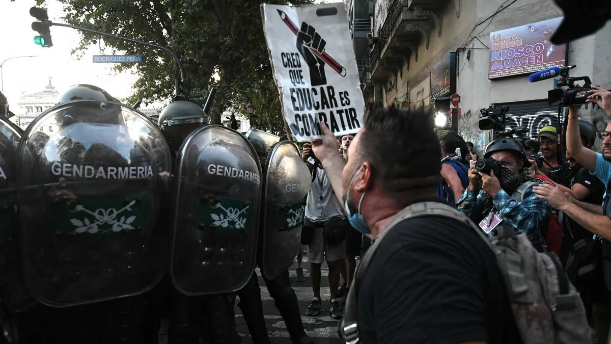 65bc3137397d8_1200