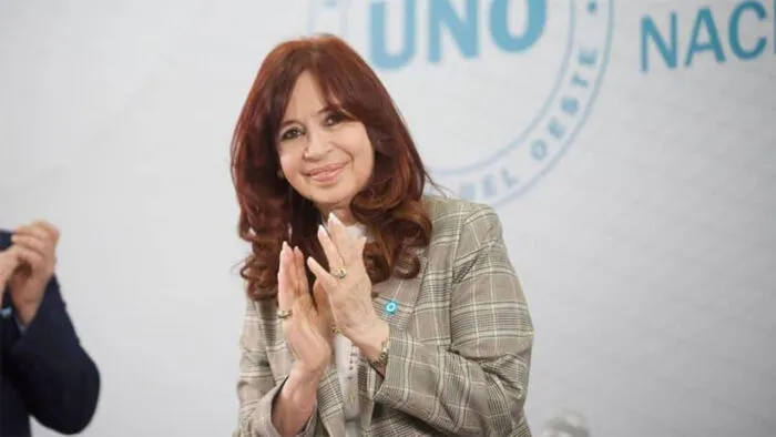 cristina-en-merlo-700x394