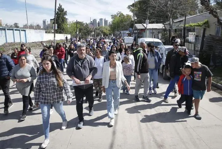 MAYRA RECORRIÓ LA OBRA DE LOS DESAGÜES PLUVIALES PARA EL COLECTOR ALBERDI 3