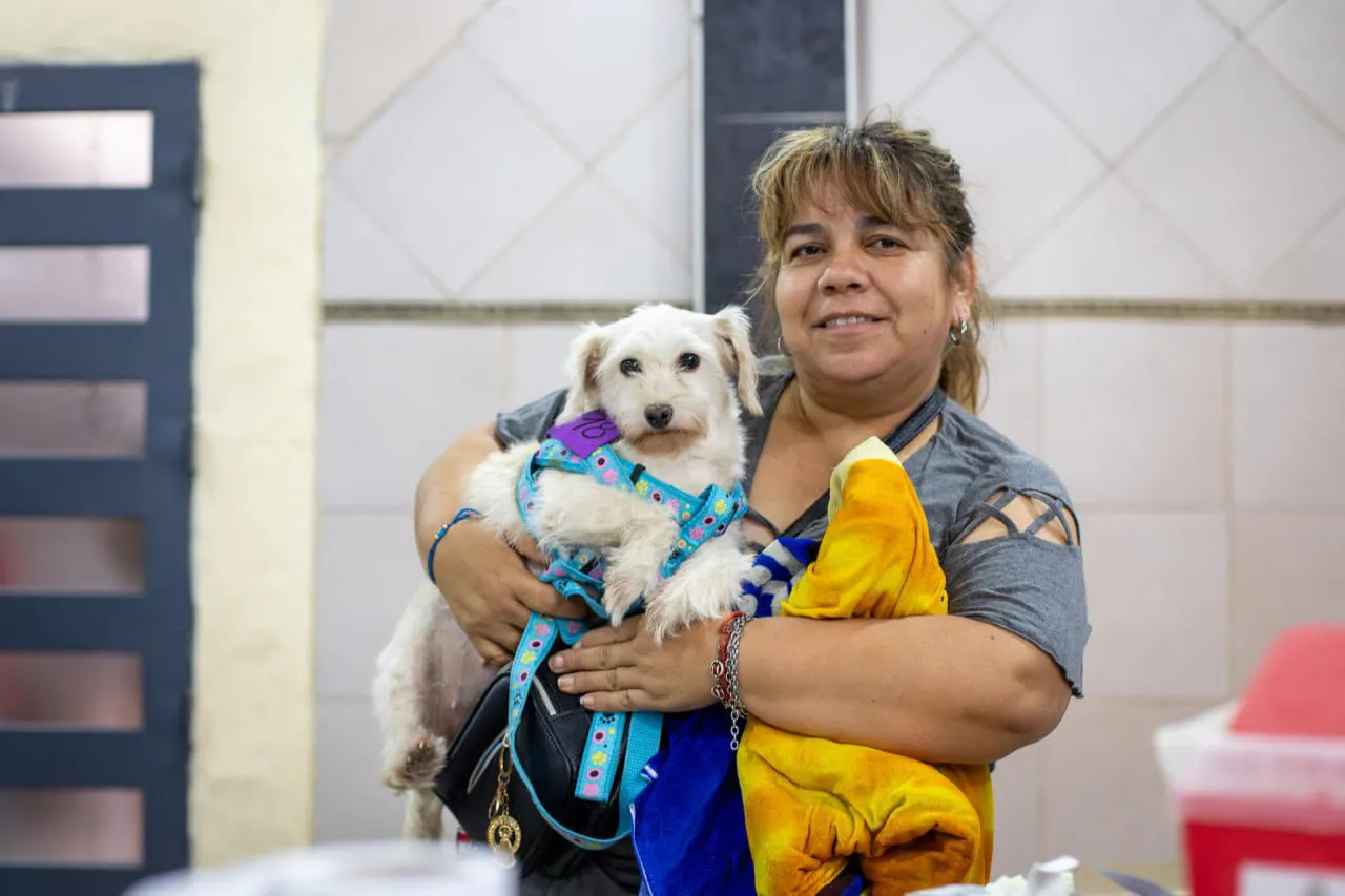 INTENSO OPERATIVO DE ZOONOSIS CON CASTRACIONES Y VACUNACIÓN ANTIRRÁBICA EN LA SOCIEDAD DE FOMENTO LOS EUCALIPTOS DE SAN FRANCISCO SOLANO 1