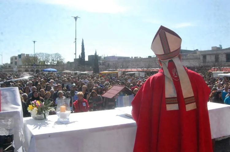 la-diocesis-de-quilmes-celebro-la-47-peregrinacion-diocesana-a-lujan-nvjJ