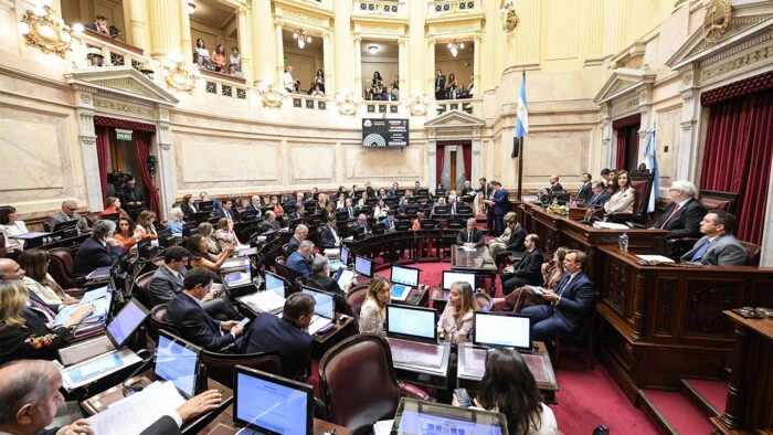 senado-nacional-reforma-laboral-700x394