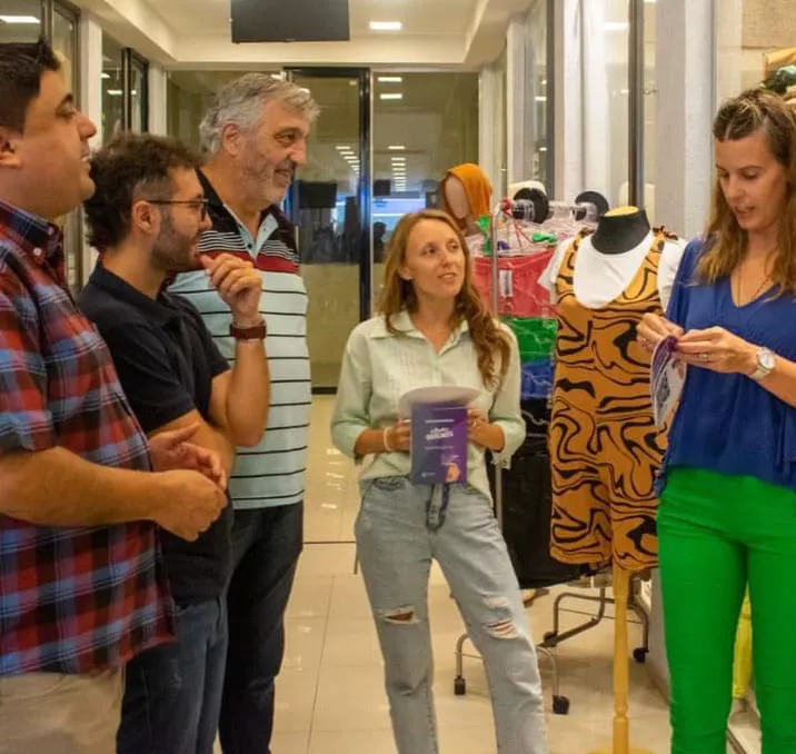 REUNIÓN CON COMERCIANTES DE SOLANO 4