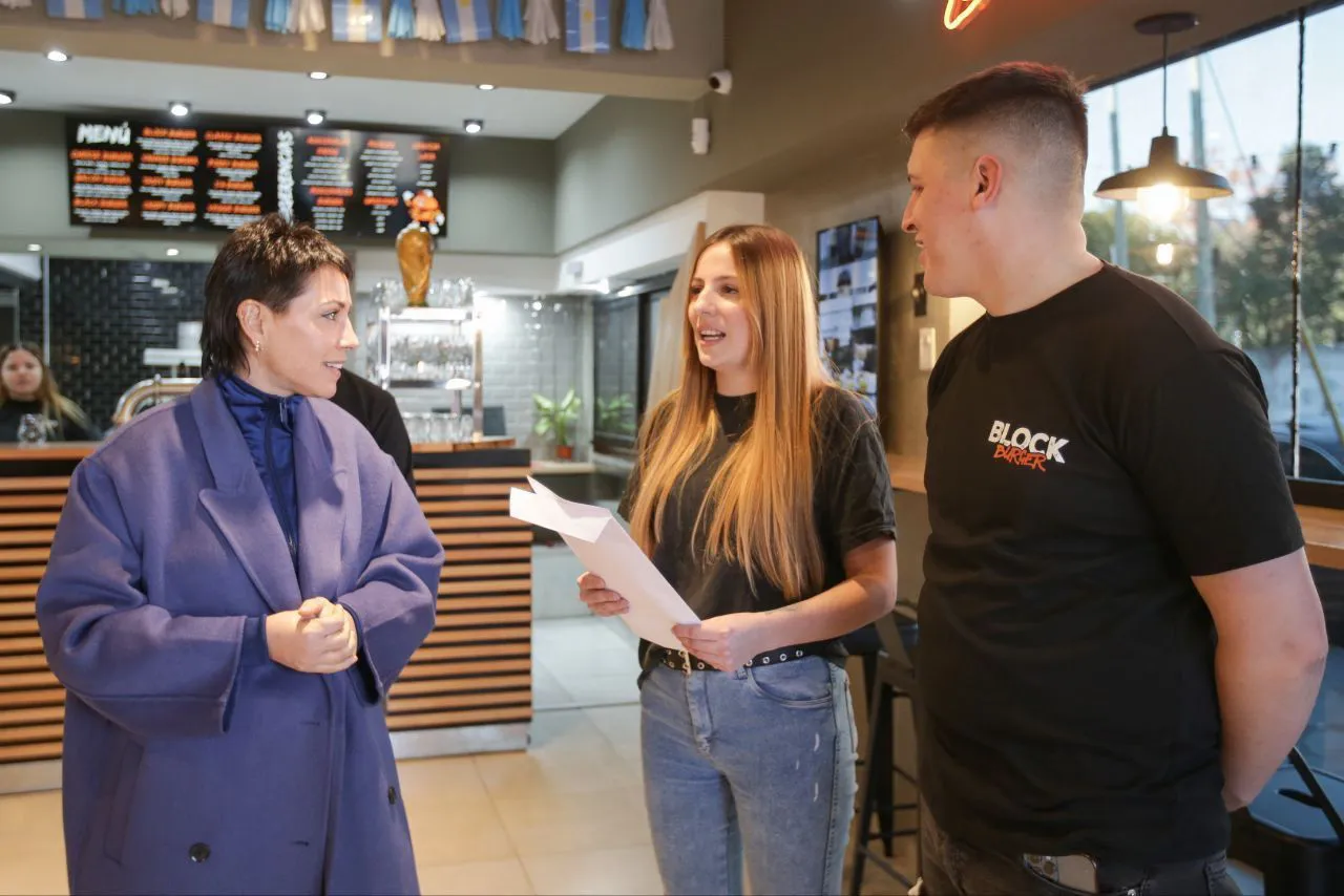 6d14e39e-0f1a-43ca-a12d-d6d31c2a0200