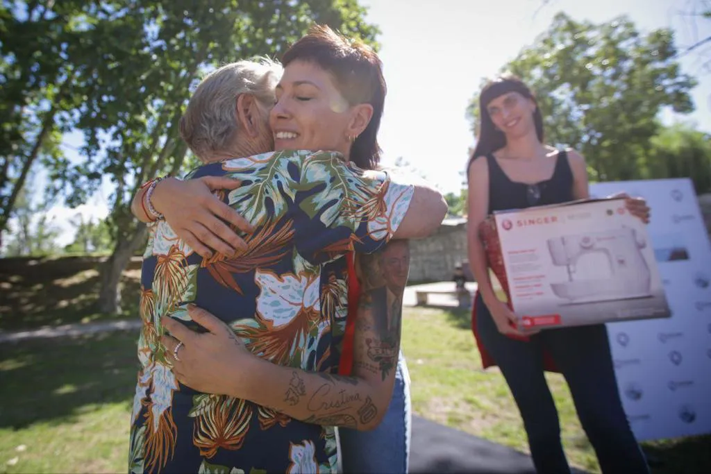 b6357540-d4d0-4c1f-b242-d62ee6da9e92