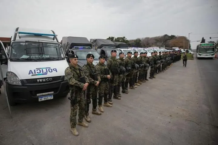 MAYRA DIO INICIO A UN NUEVO MEGAOPERATIVO DE SATURACIÓN Y REFUERZO DE SEGURIDAD EN VILLA LA FLORIDA 3
